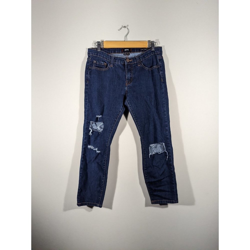 BDG Distressed Mid Rise Cigarette Grazer Jeans Women's Size 30